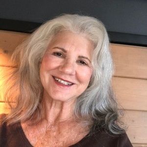 Meet your Posher, Lucy